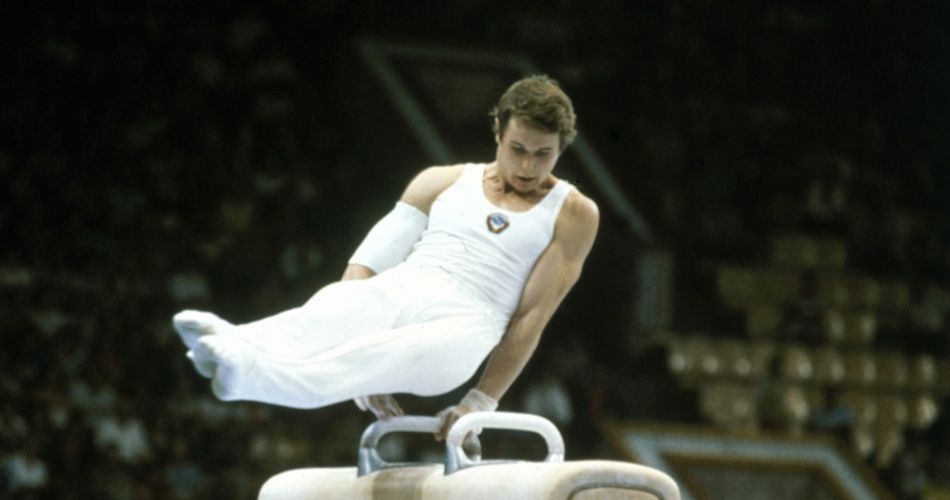 Doliu în lumea gimnasticii! S-a stins din viață primul gimnast din istorie care a obținut nota 10 la Jocurile Olimpice, marcând pentru totdeauna performanța absolută în acest sport