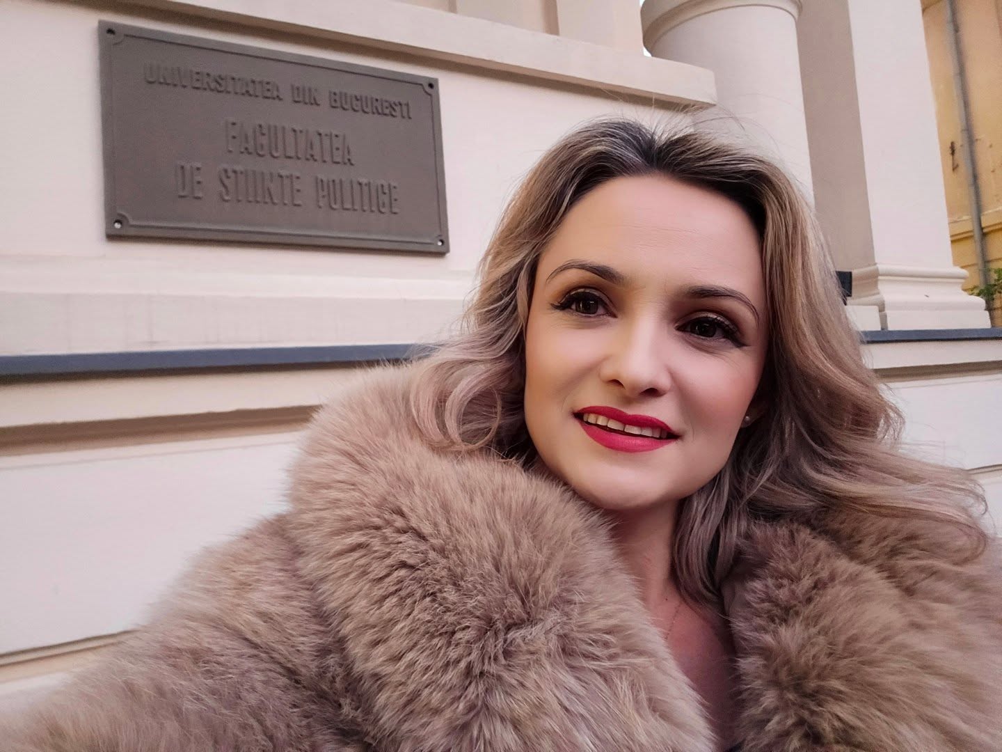 Magistrații au dat verdictul în cazul Amaliei Bellantoni! Instanța a stabilit ce se întâmplă cu politiciana și cu soțul ei în dosarul de agresiune care i-a adus în fața legii