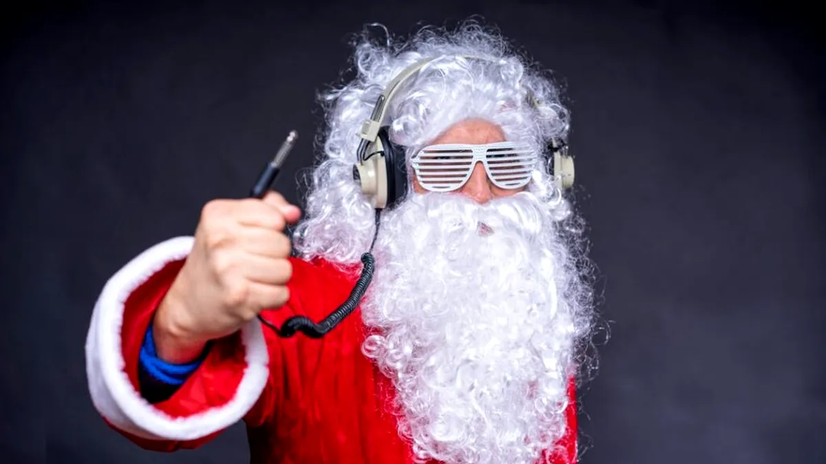 Specialiștii avertizează! Ascultarea excesivă a muzicii de Crăciun poate afecta sănătatea mintală