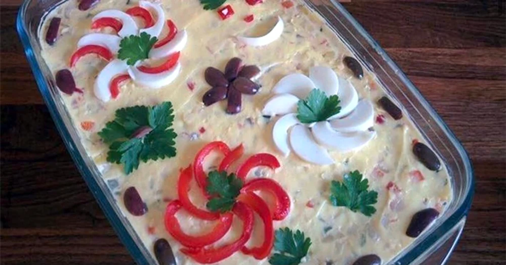 Rețeta de salată boeuf a Ornelei Pasăre. Ingredientul surpriză cu care înlocuiește maioneza