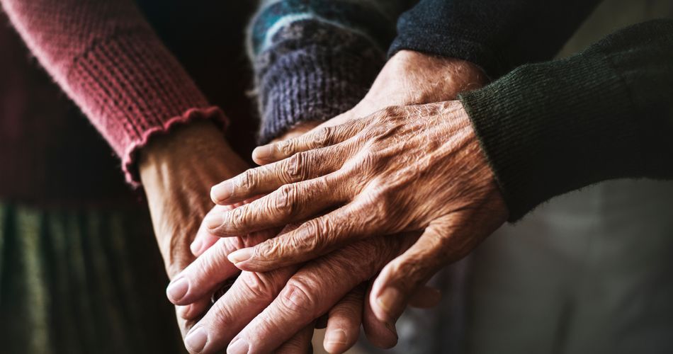 Ce pași trebuie să urmezi pentru a primi pensia direct pe card. Documentul obligatoriu de depus la bancă și la CNPP