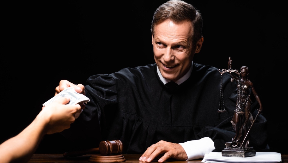 Salariul unui judecător în 2026. Cât ajunge să câștige, în realitate, lunar