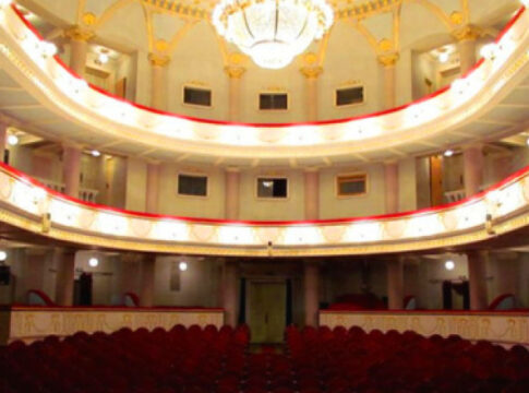 Jmg9NDQwJmhhc2g9NjlmYTk3YWM0MjJhNzgxMWI3ZjljZjM5ZWZiODE5NzI=.thumb