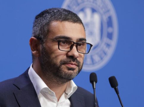 C2g9NWY3OWU0NGE1YWE1ZTdmNmM4ZTlkMWYwOTgxYjcyYzM=.thumb