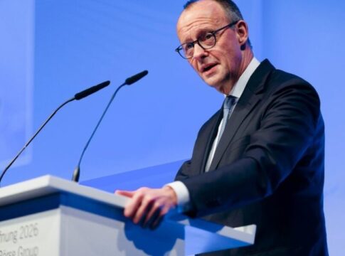 Merz la tribuna 1000x600