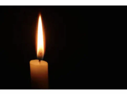 Obit candle 1504968095 8588 1513104220