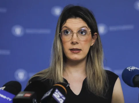 Diana Buzoianu ministra Mediului