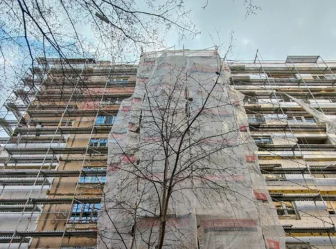 Adolescenta cazut bloc sector 2 c 1260x709