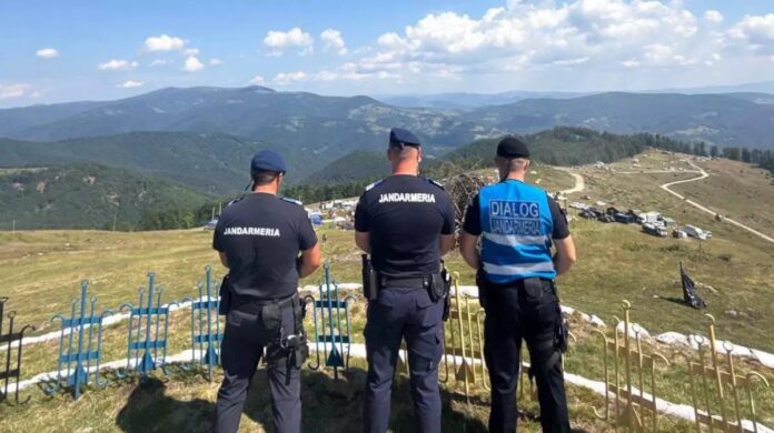 Jandarmi muntele gaina corturi panorama