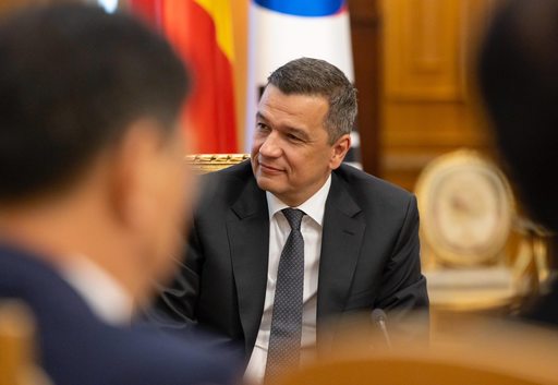 Sorin Grindeanu, președintele PSD, vorbește jurnaliștilor la Parlament, în contextul discuțiilor politice.